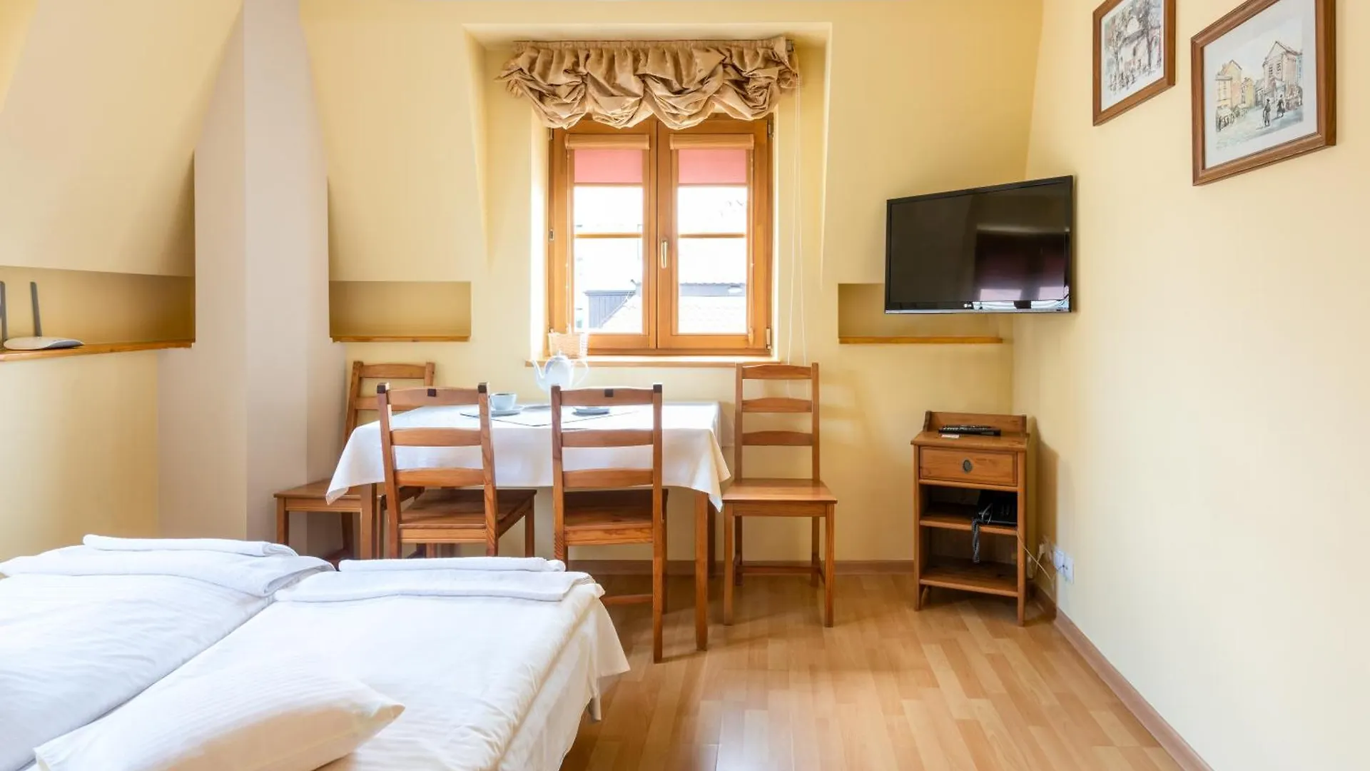 **  Aparthotel Kazimierz Secret Cracovia Polonia